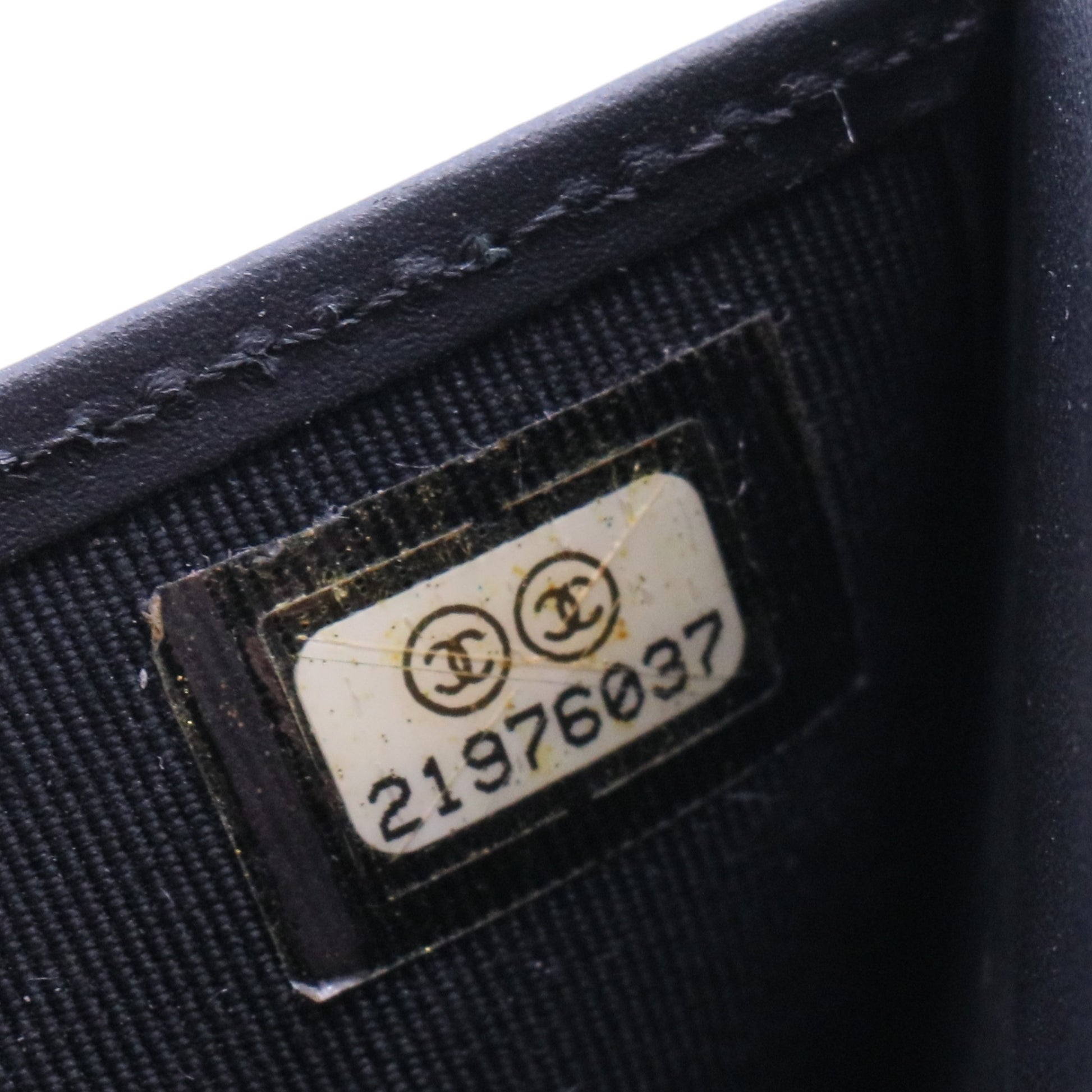 Chanel patent leather card case with silver clasp twins