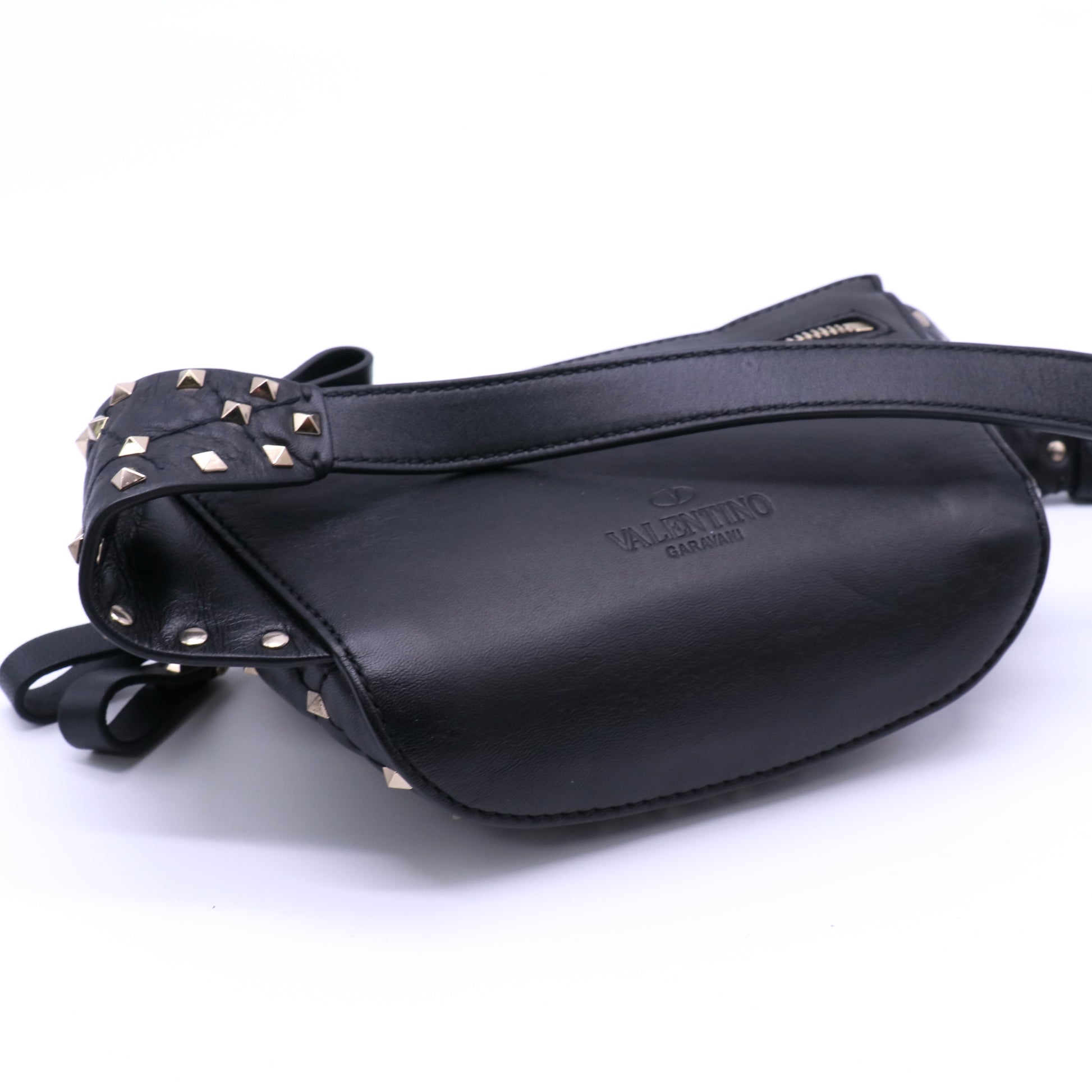 Valentino Garavani Rockstud Spike Belt Bag  B22158