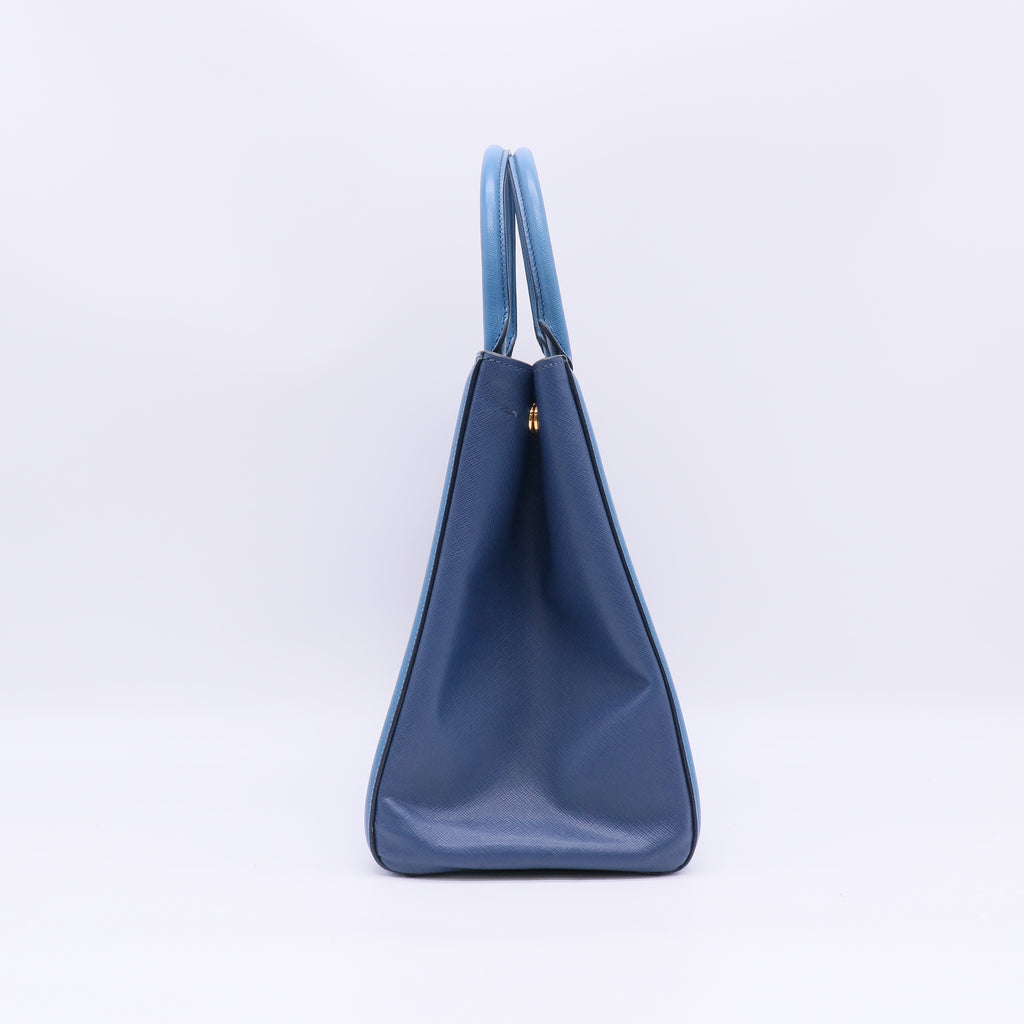 Saffiano Lux Leather Parabole Shopping Tote Bag B23860