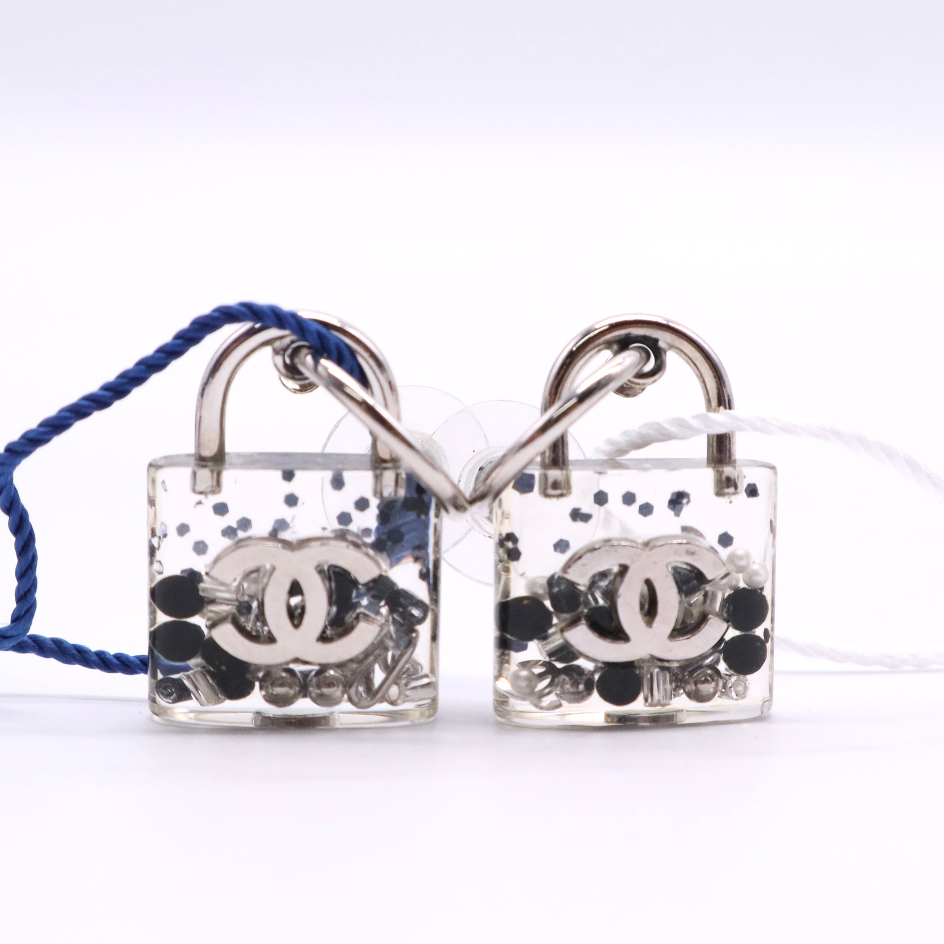 Resin Pearl CC Padlock Earrings Twins LDJ2740