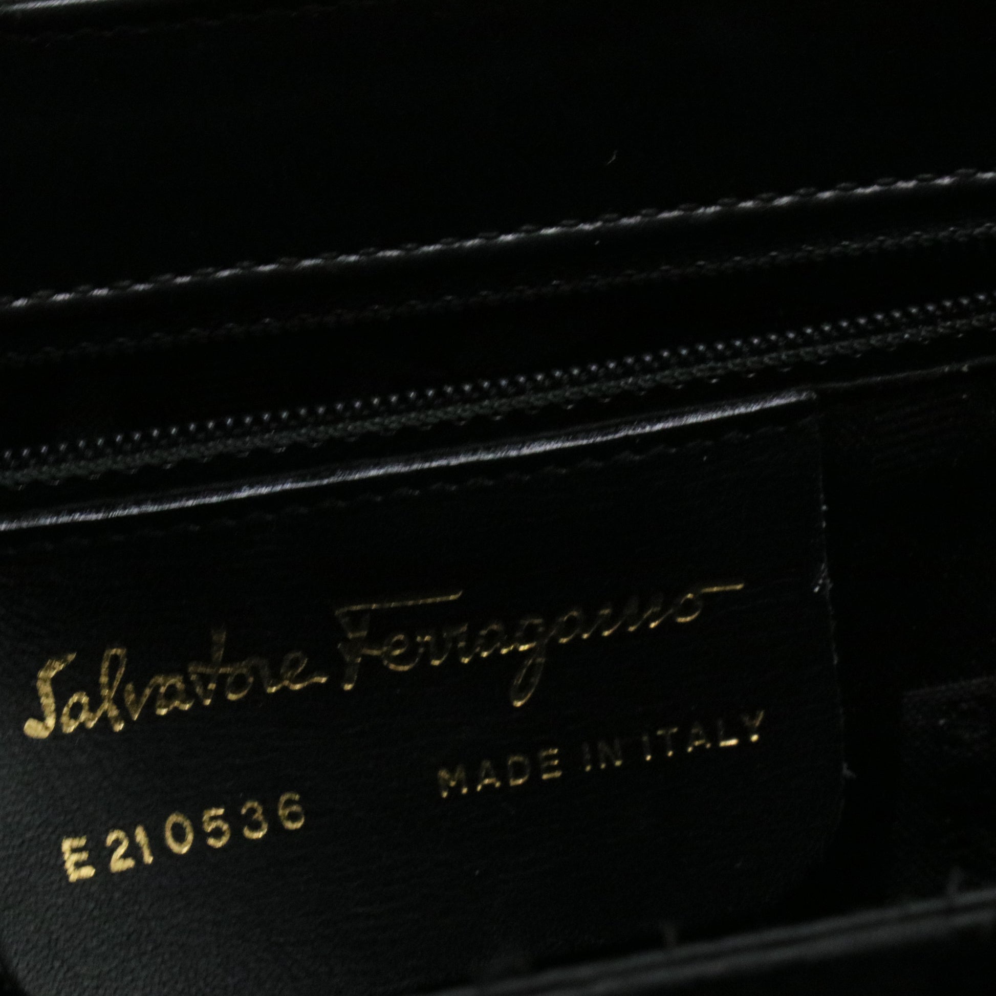 Gancini Leather Handle Bag