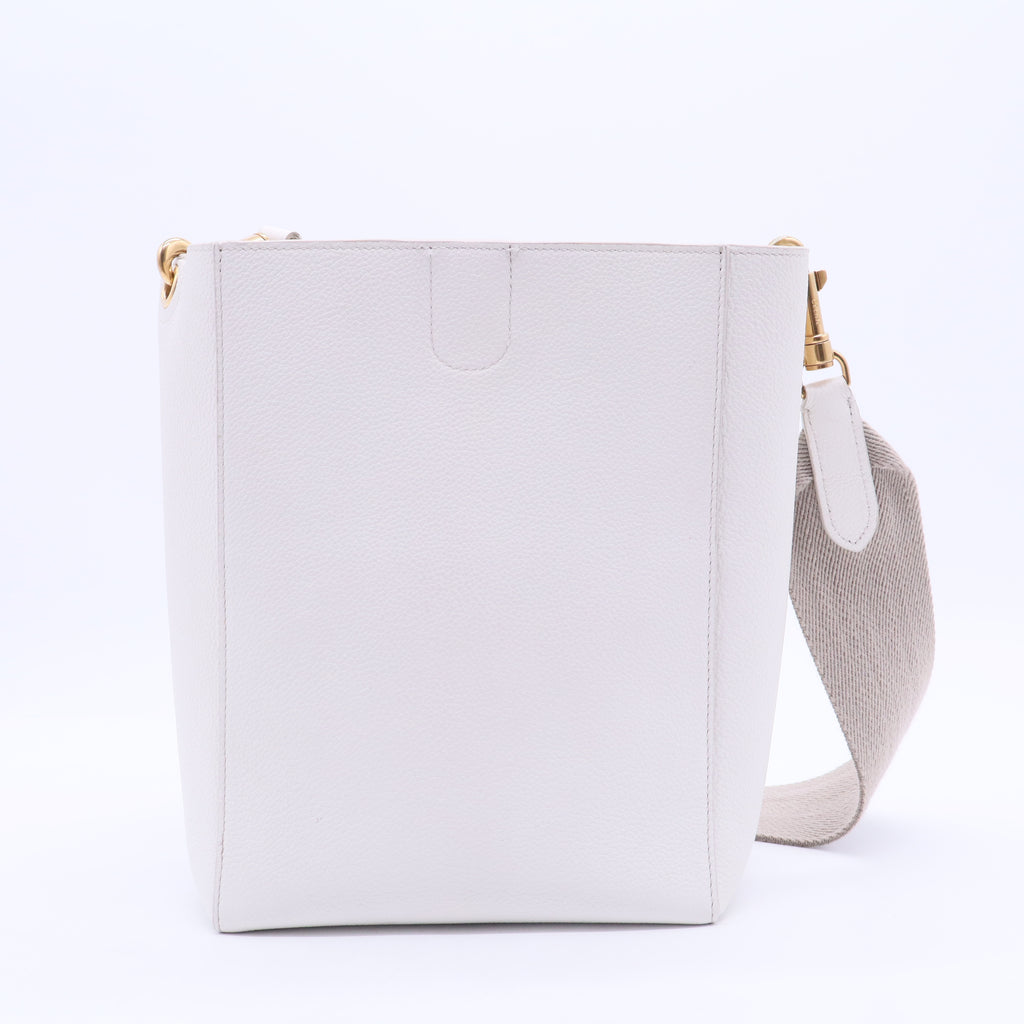 Soft Grained Calfskin Small Sangle Bucket Bag Light Taupe B20114
