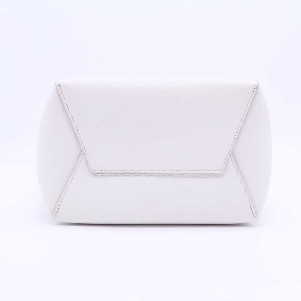 Soft Grained Calfskin Small Sangle Bucket Bag Light Taupe B20114