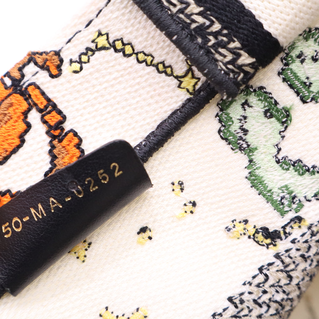 Canvas Embroidered Small Pixel Zodiac Book Tote Twins LDJ3539