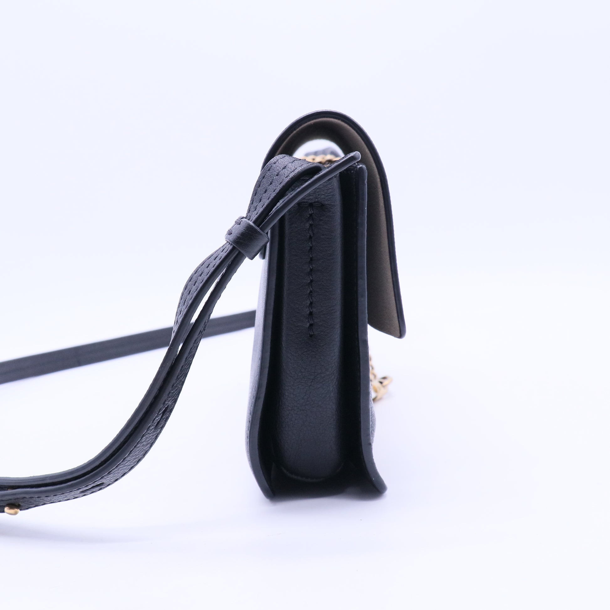 Leather Crossbody Bag B20132