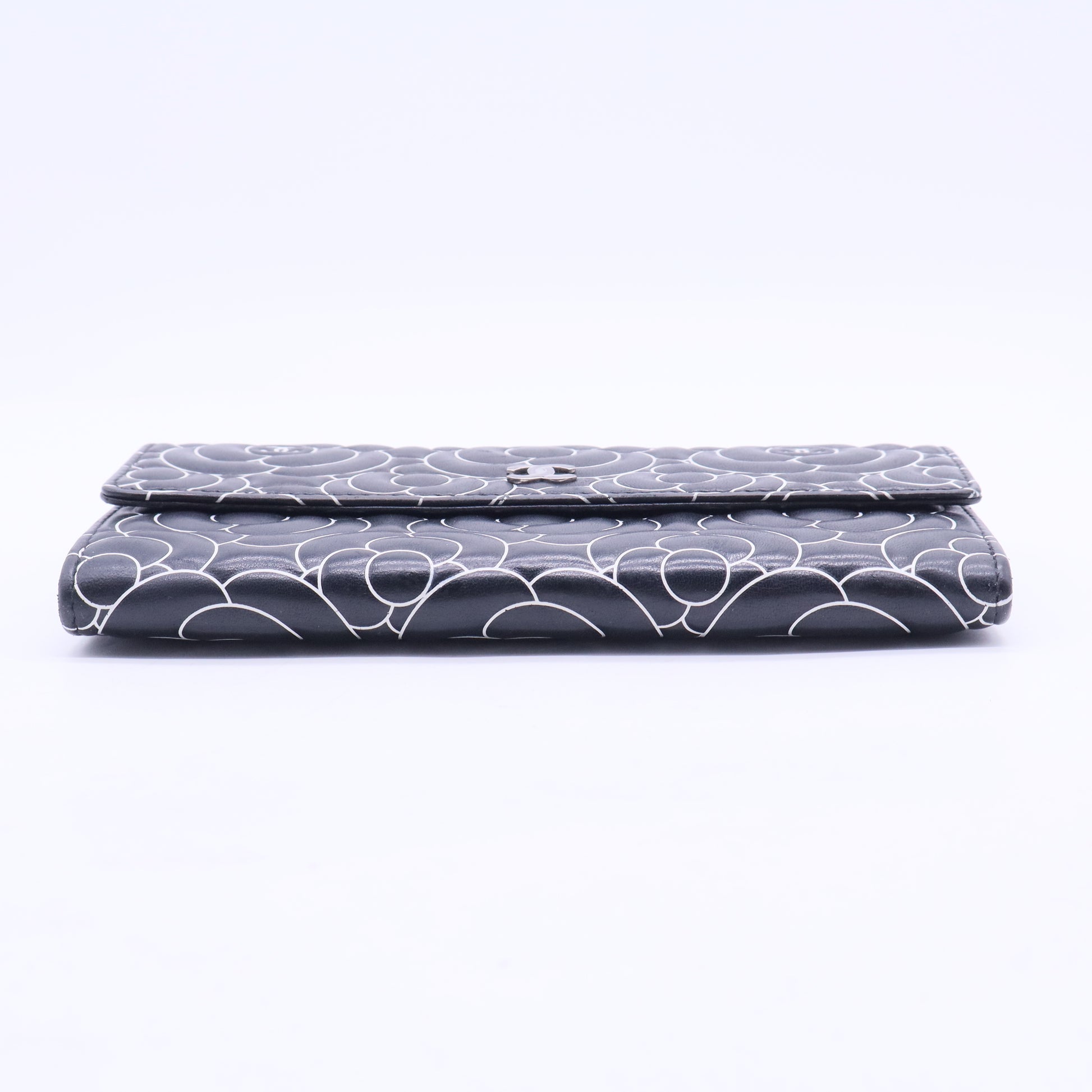 Camellia Continental Wallet in Black Camellia Embossed Leather W20210