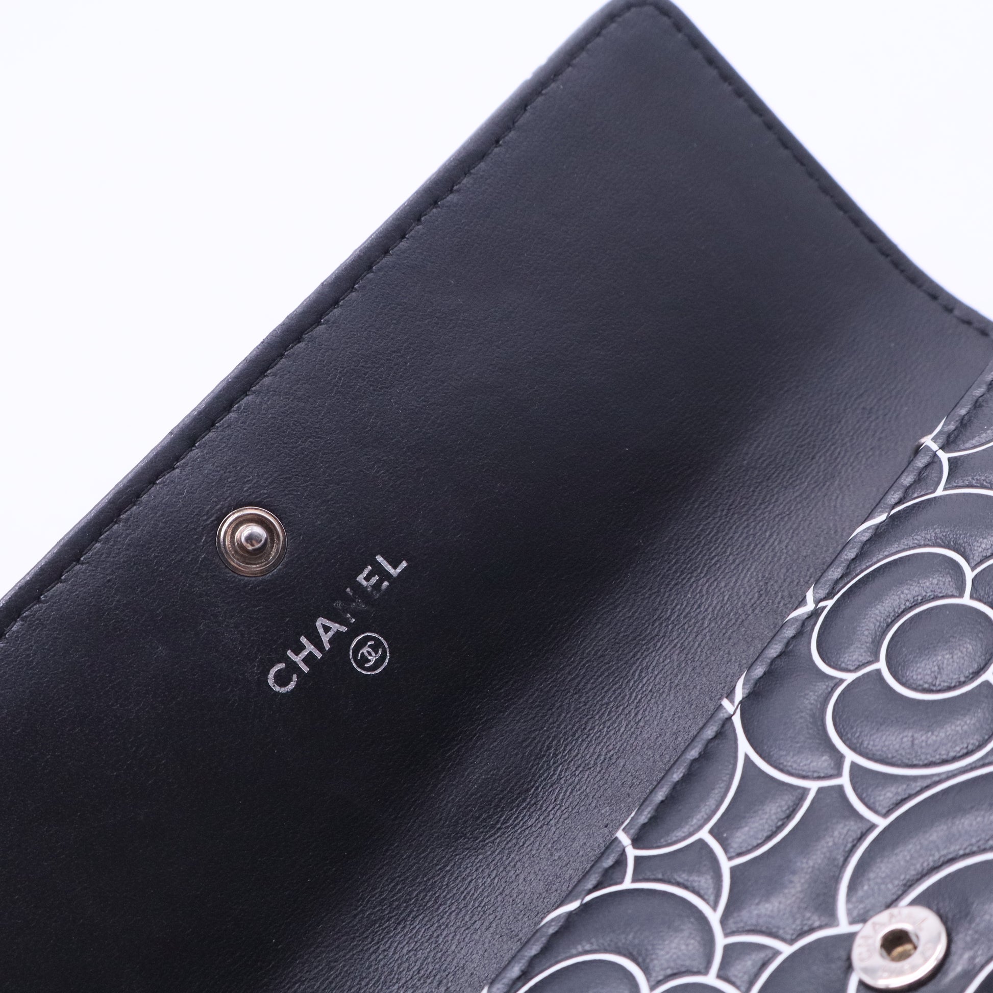 Camellia Continental Wallet in Black Camellia Embossed Leather W20210