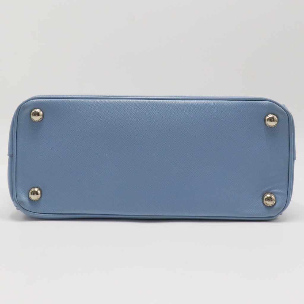 Medium Saffiano Lux Galleria Double Zip Tote
