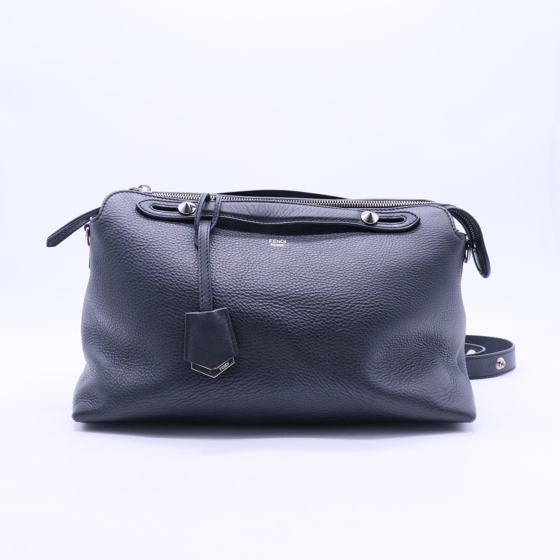 Leather Shoulder Bag B20212