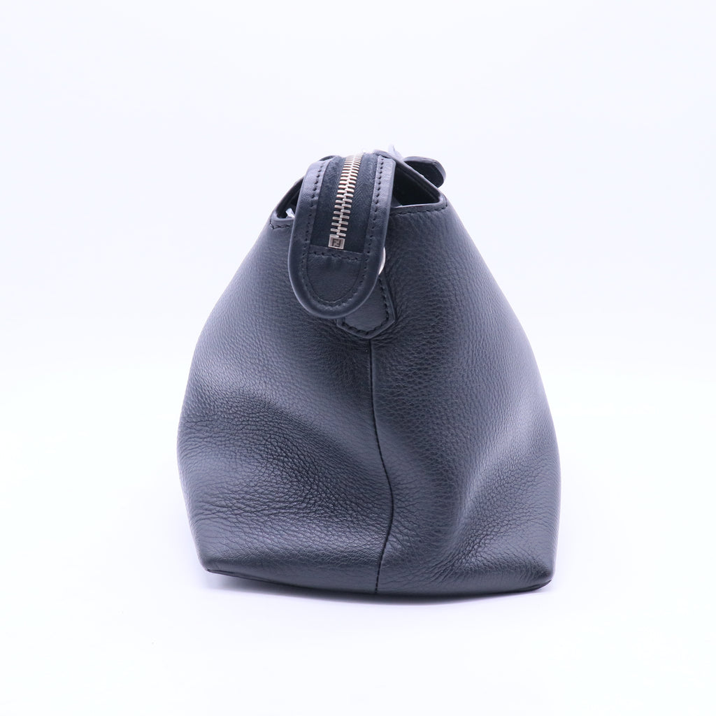 Leather Shoulder Bag B20212