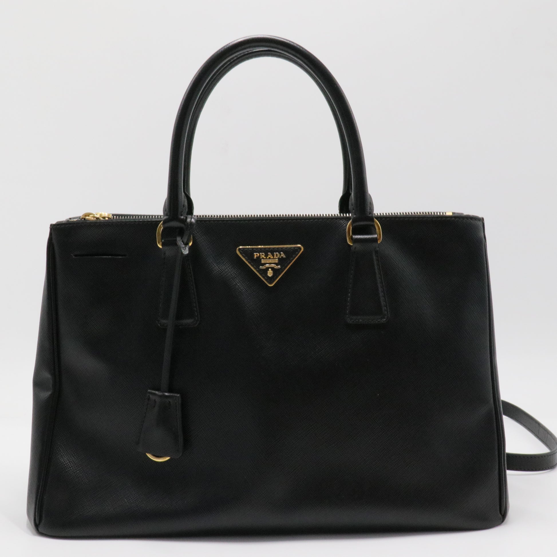 Saffiano Lux Leather Galleria Double Zip