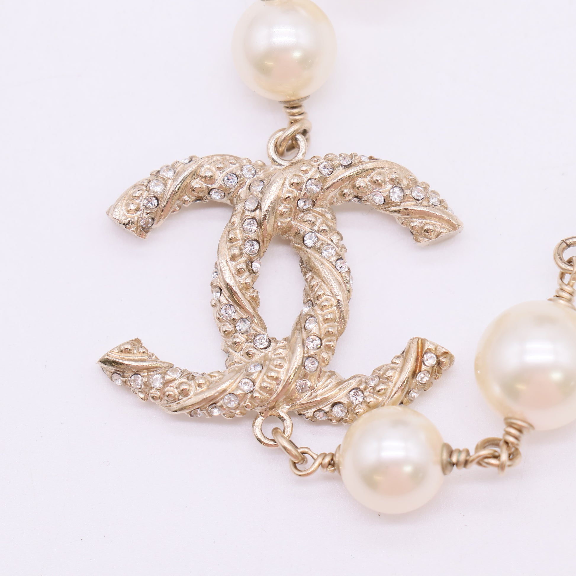 Chanel CC Choker Necklace W23022