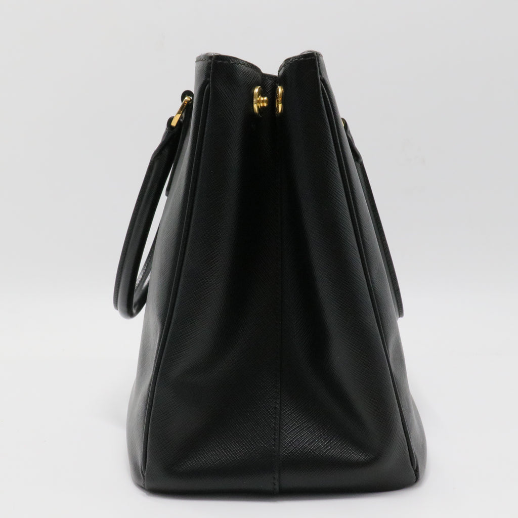 Saffiano Lux Leather Galleria Double Zip