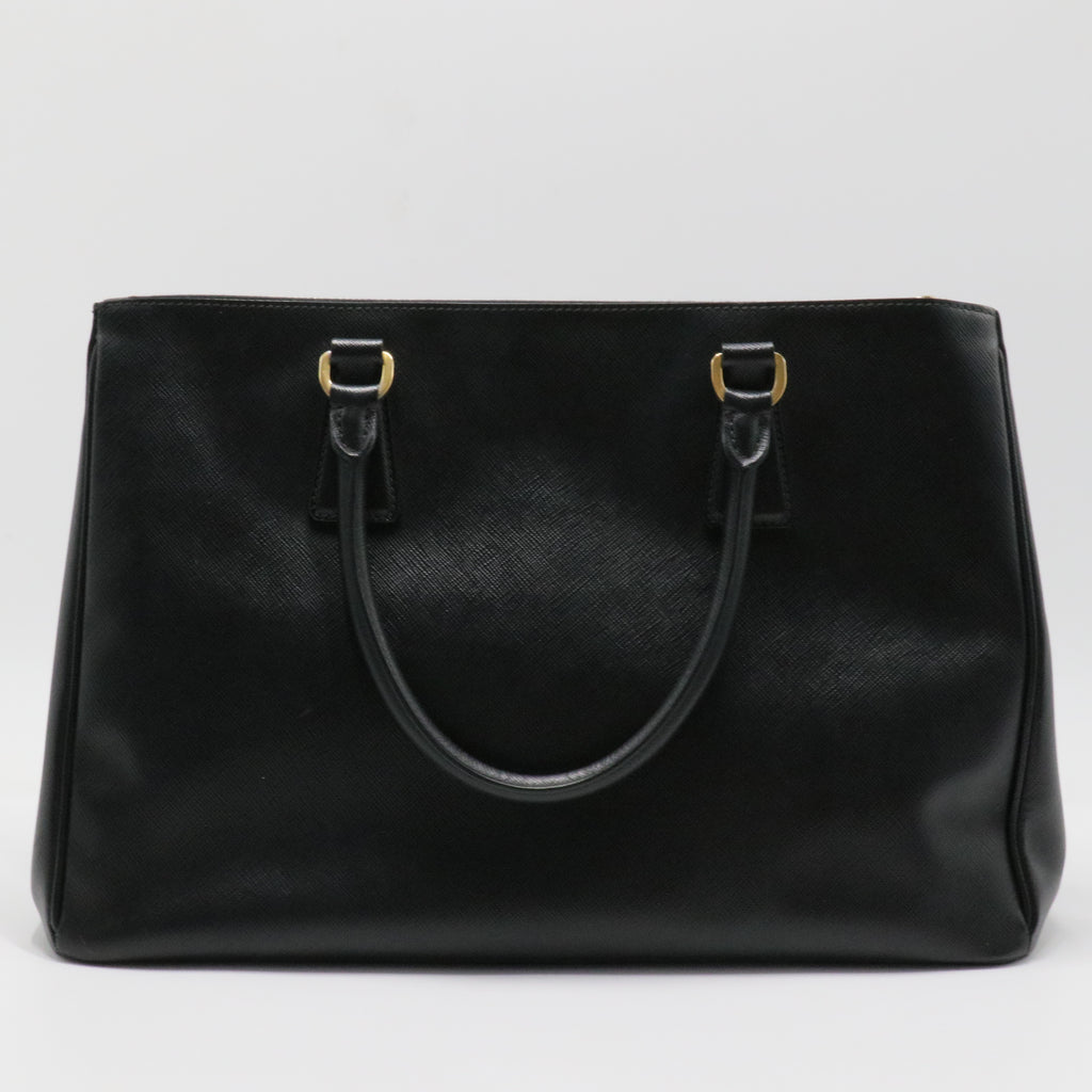 Saffiano Lux Leather Galleria Double Zip