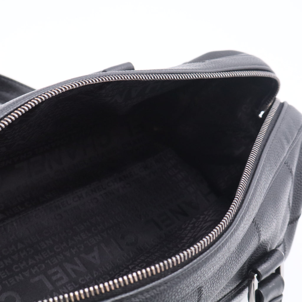 Caviar Square Stitched Tote Black twins