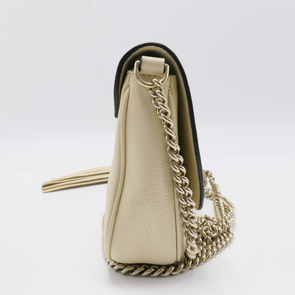Soho Chain Crossbody Bag Leather Medium