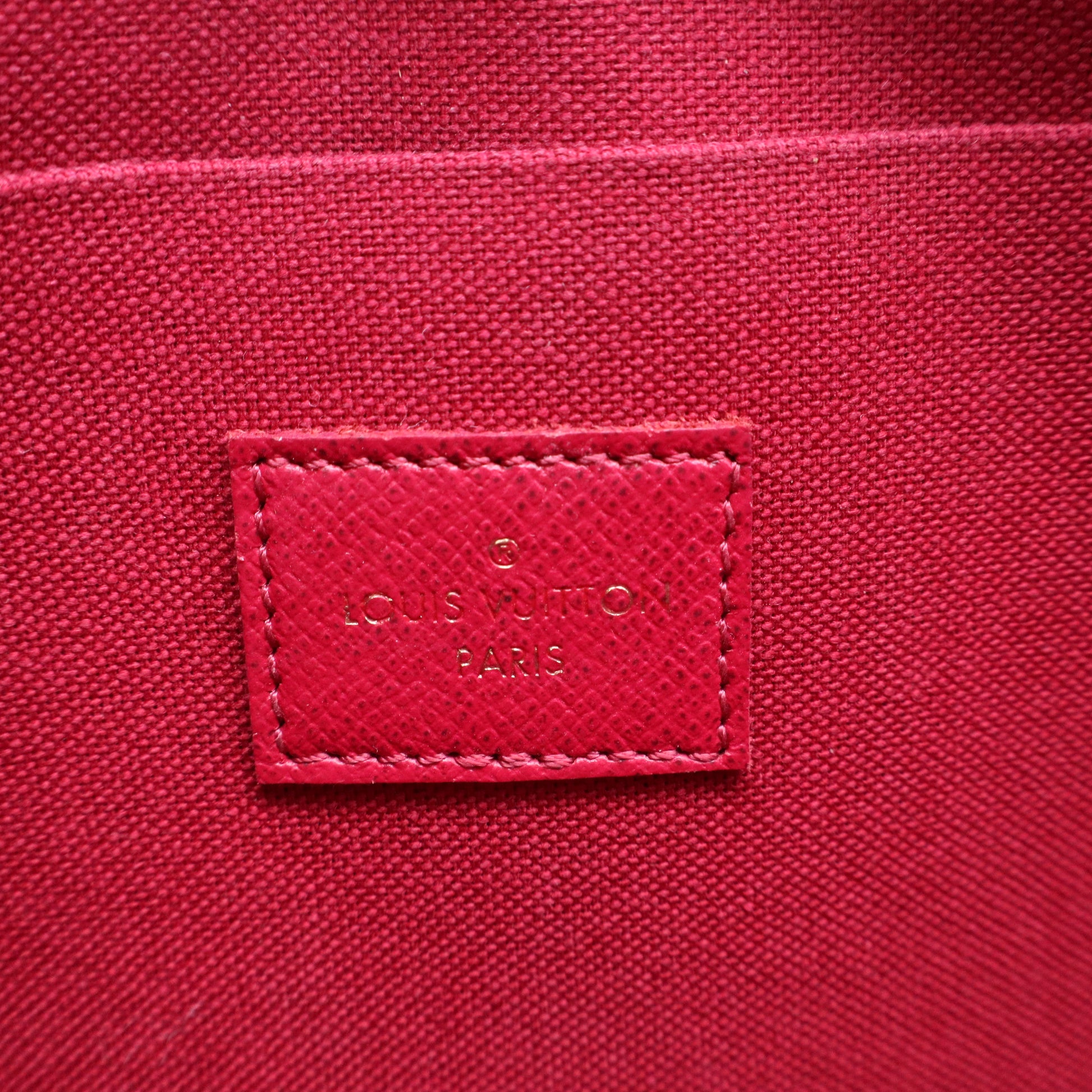 LOUIS VUITTON Monogram Pochette Felicie Gold Buckle Chain Shoulder Bag twins