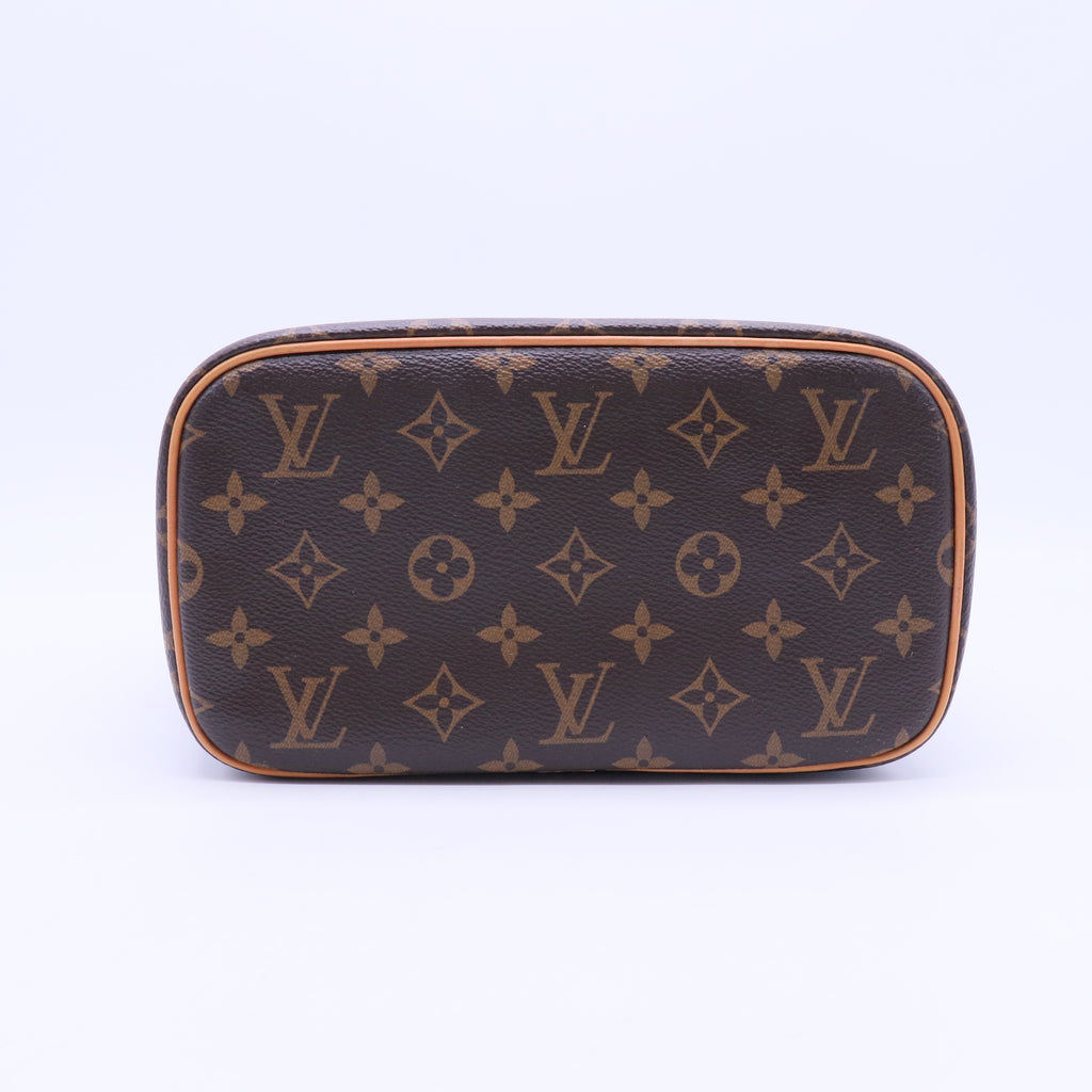Nice leather vanity case B20111