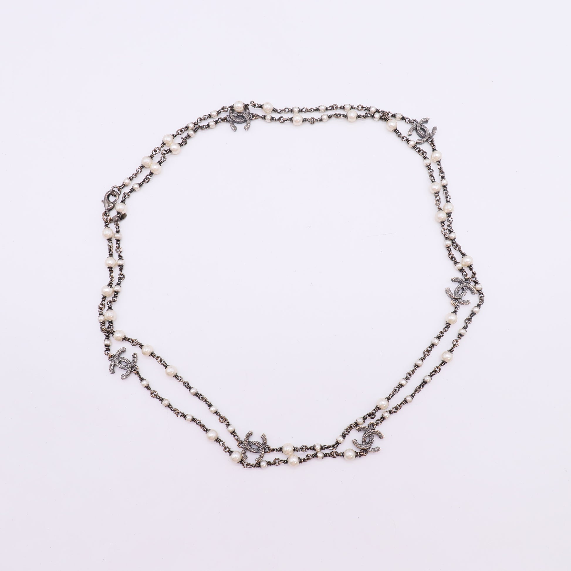 Chanel long CC necklace W22915