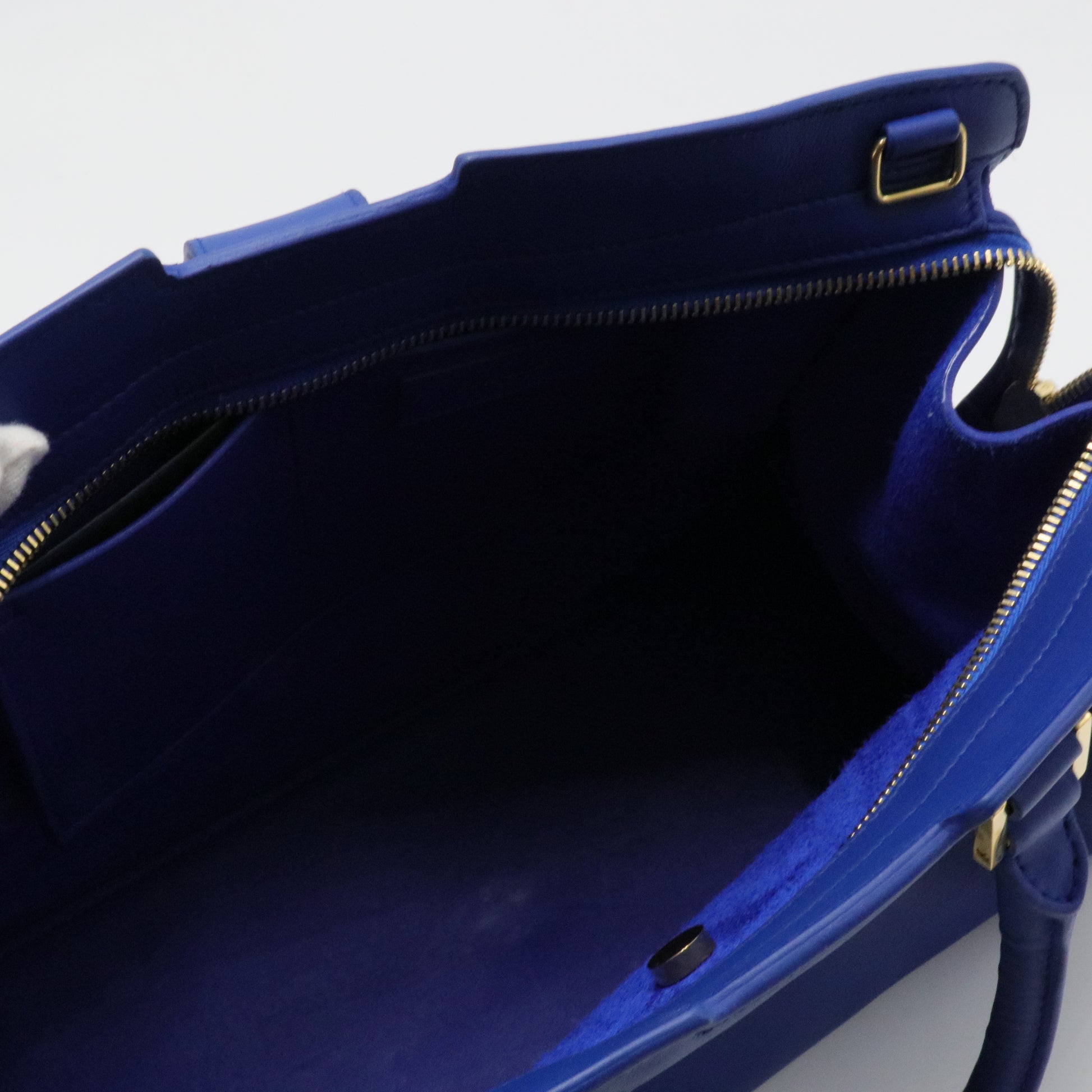 Classic Y Cabas Leather Small Ad
