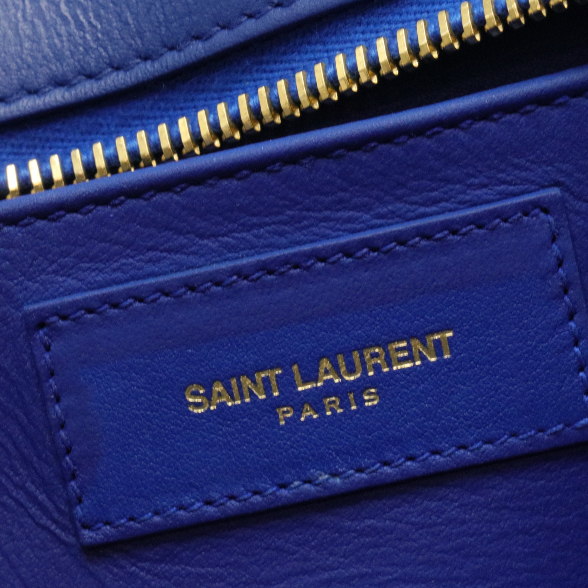 Classic Y Cabas Leather Small Ad