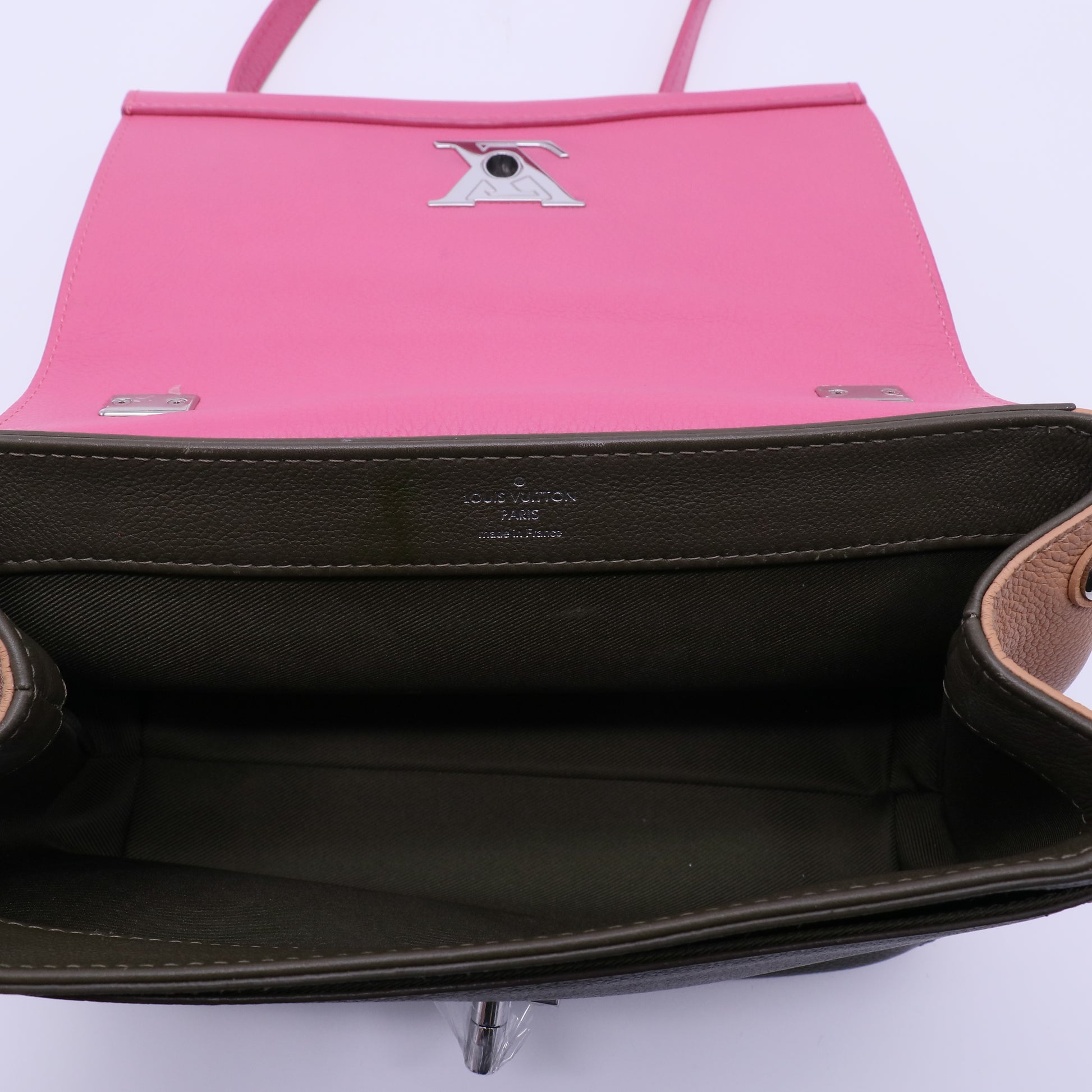 Louis Vuitton Lockme II Handbag Leather BB twins B22024