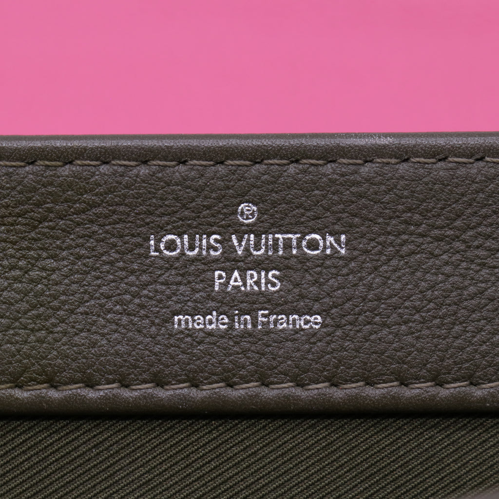 Louis Vuitton Lockme II Handbag Leather BB twins B22024