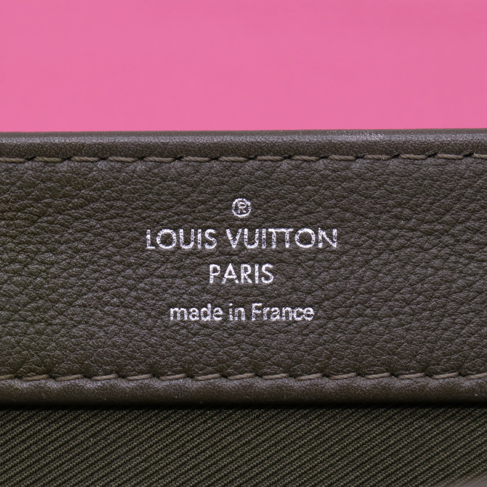 Louis Vuitton Lockme II Handbag Leather BB twins B22024