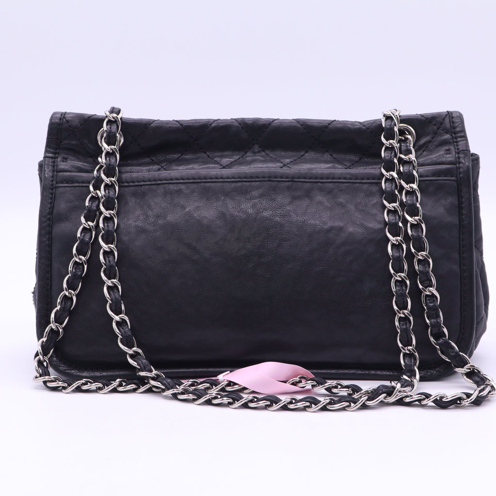 Chanel Natural Beauty Split Pocket Flap Bag Quilted Leather Medium Black twins LDJ3562