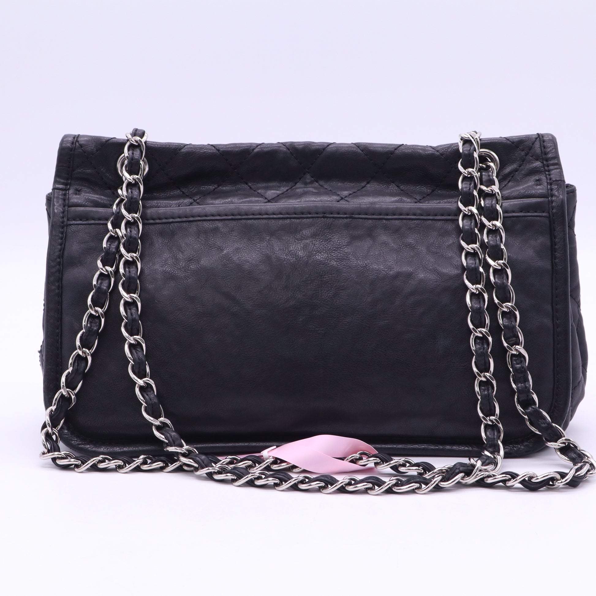 Chanel Natural Beauty Split Pocket Flap Bag Quilted Leather Medium Black twins LDJ3562