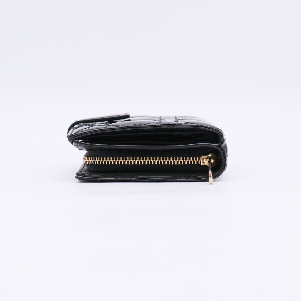 Dior Lady Dior Compact Wallet in Black Patent Cannage Leather W22556