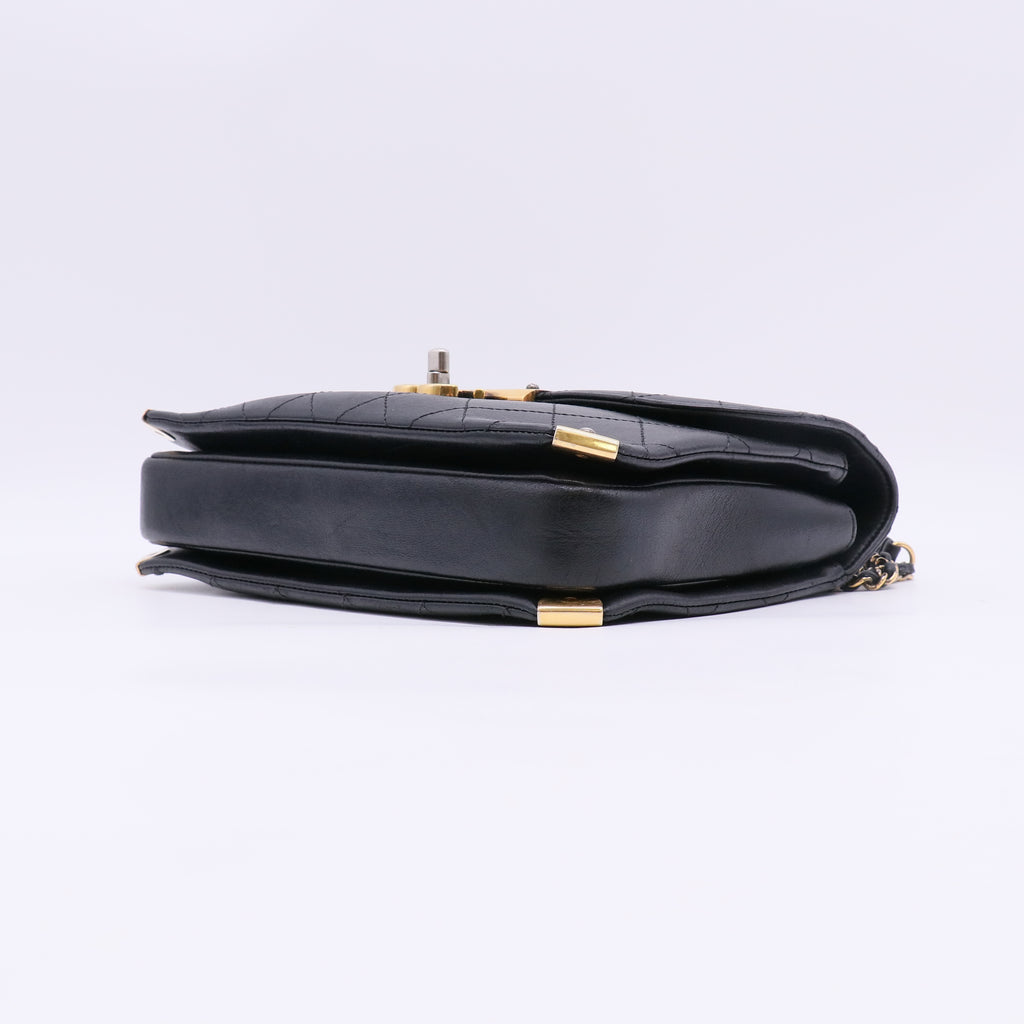 Chanel Around The Corner Flap Bag Quilted Lambskin Medium twins LDZ869