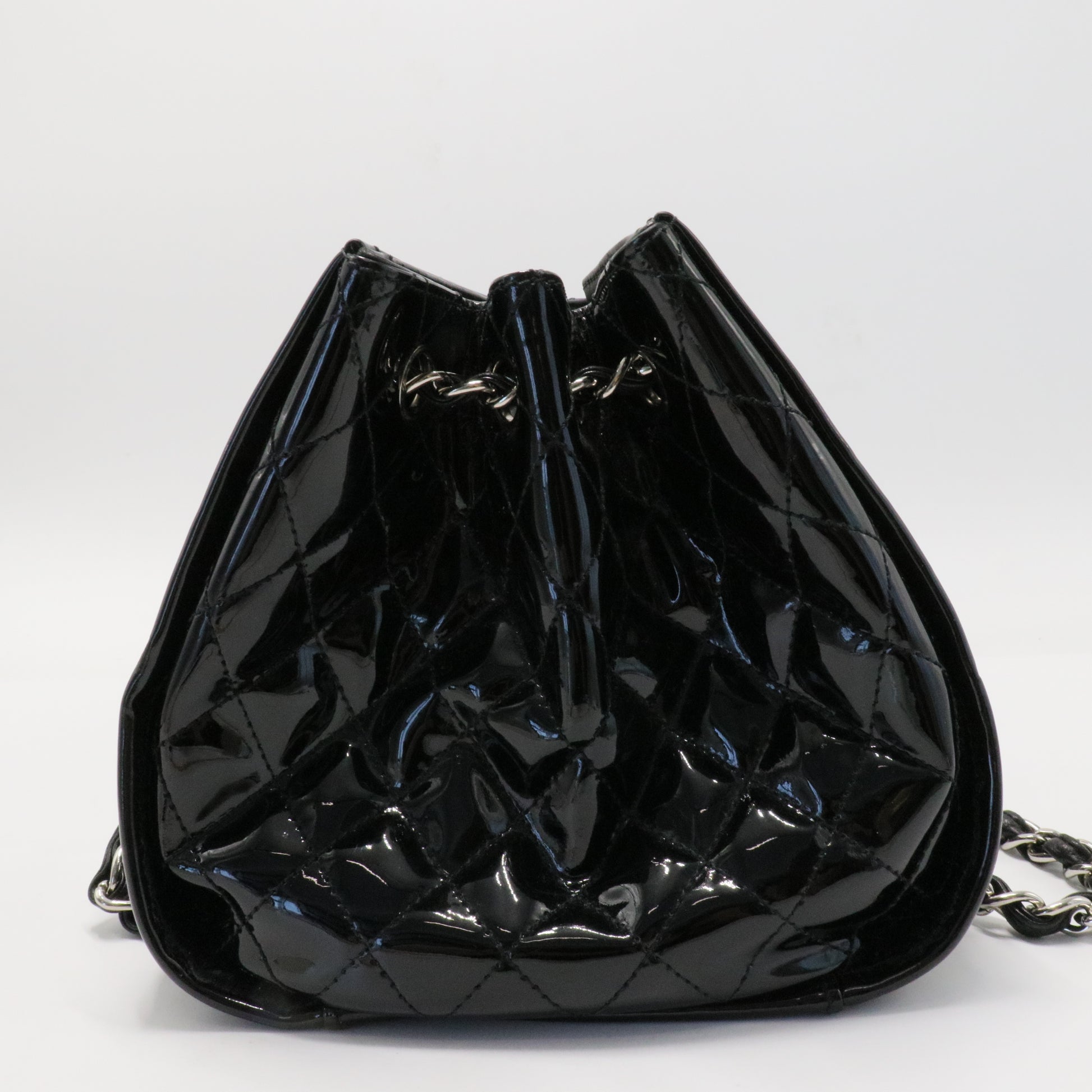 Lipstick Accordion Tote Patent
