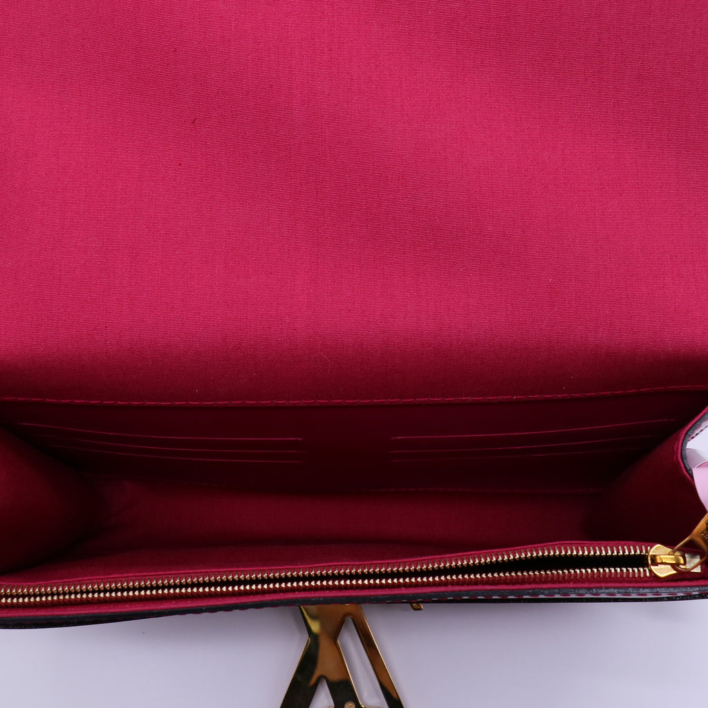 Louis Vuitton Red Vernis Leather Louise Clutch Bag twins B22115
