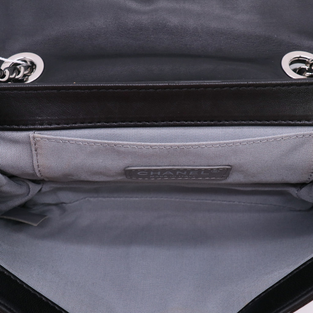 Chanel Patent Lipstick Wallet On Chain Black twins LDZ870