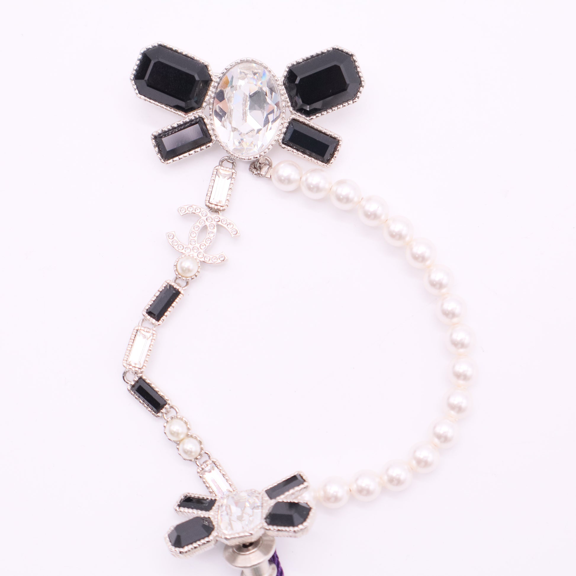 Faux Pearl & Strass CC Brooch Twins