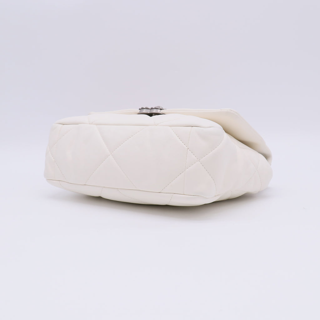 Chanel White Quilted Goatskin Leather Chanel 19 Small Bag twins LDZ347