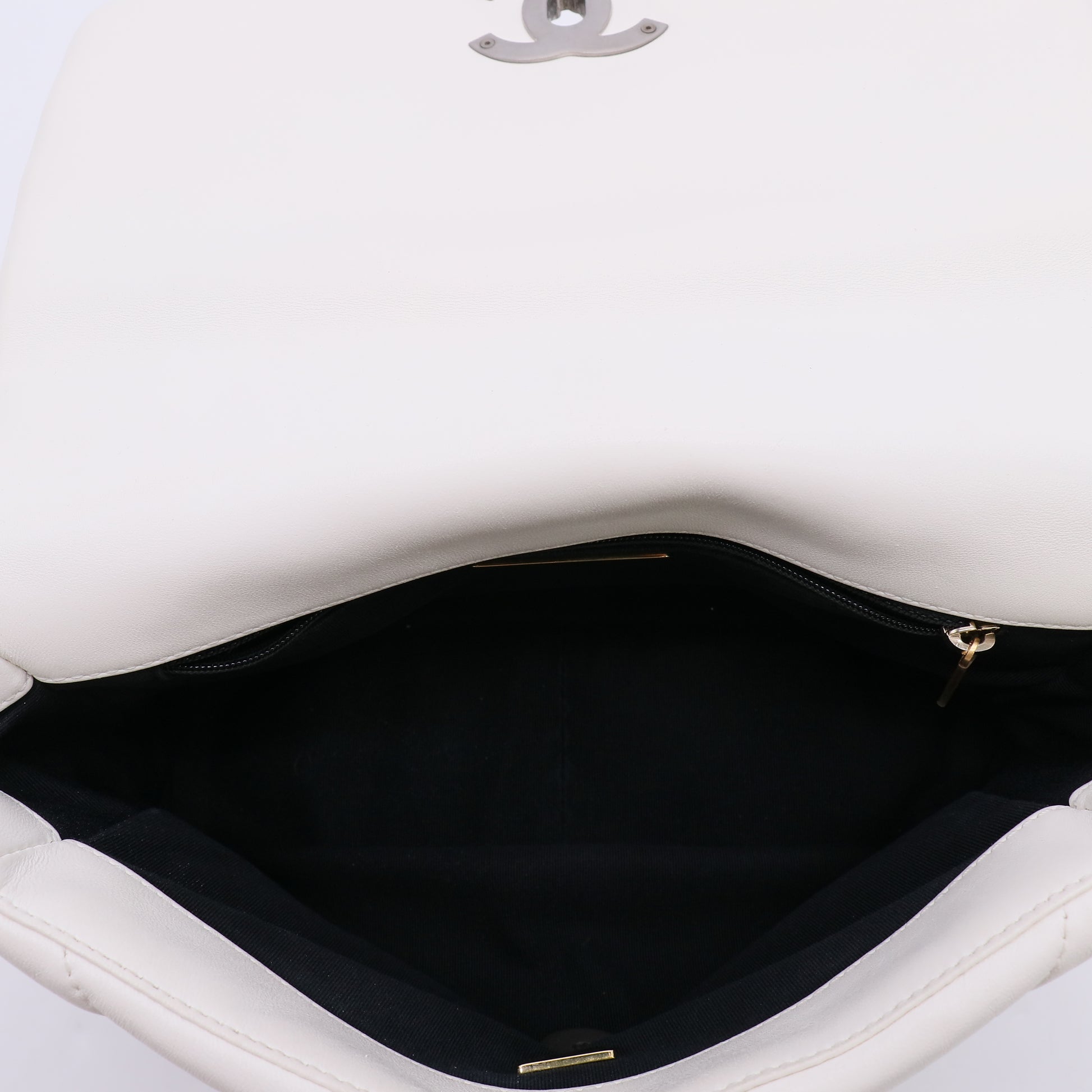 Chanel White Quilted Goatskin Leather Chanel 19 Small Bag twins LDZ347
