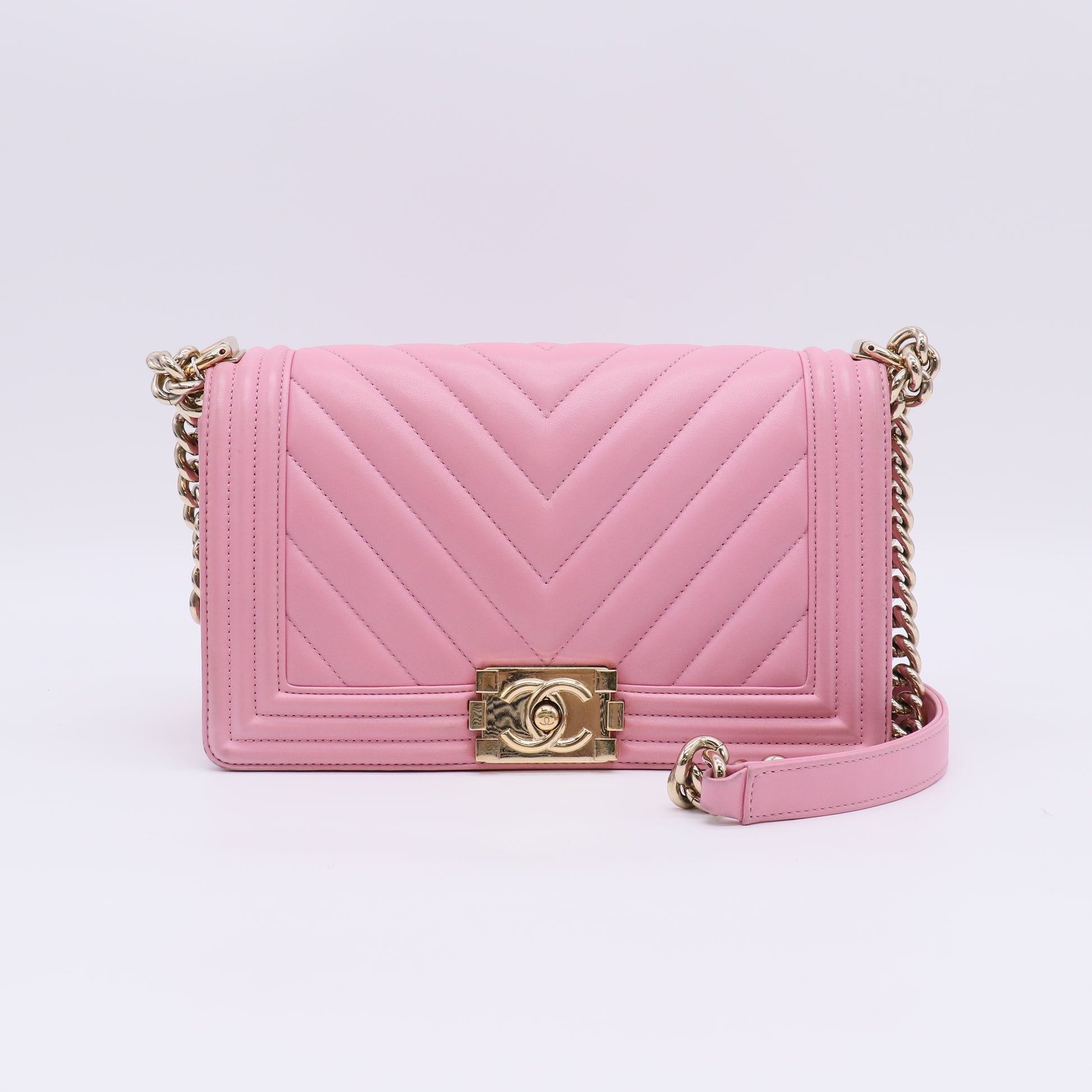 Chanel Boy shoulder bag in pink chevron quilted leather twins LDZ346