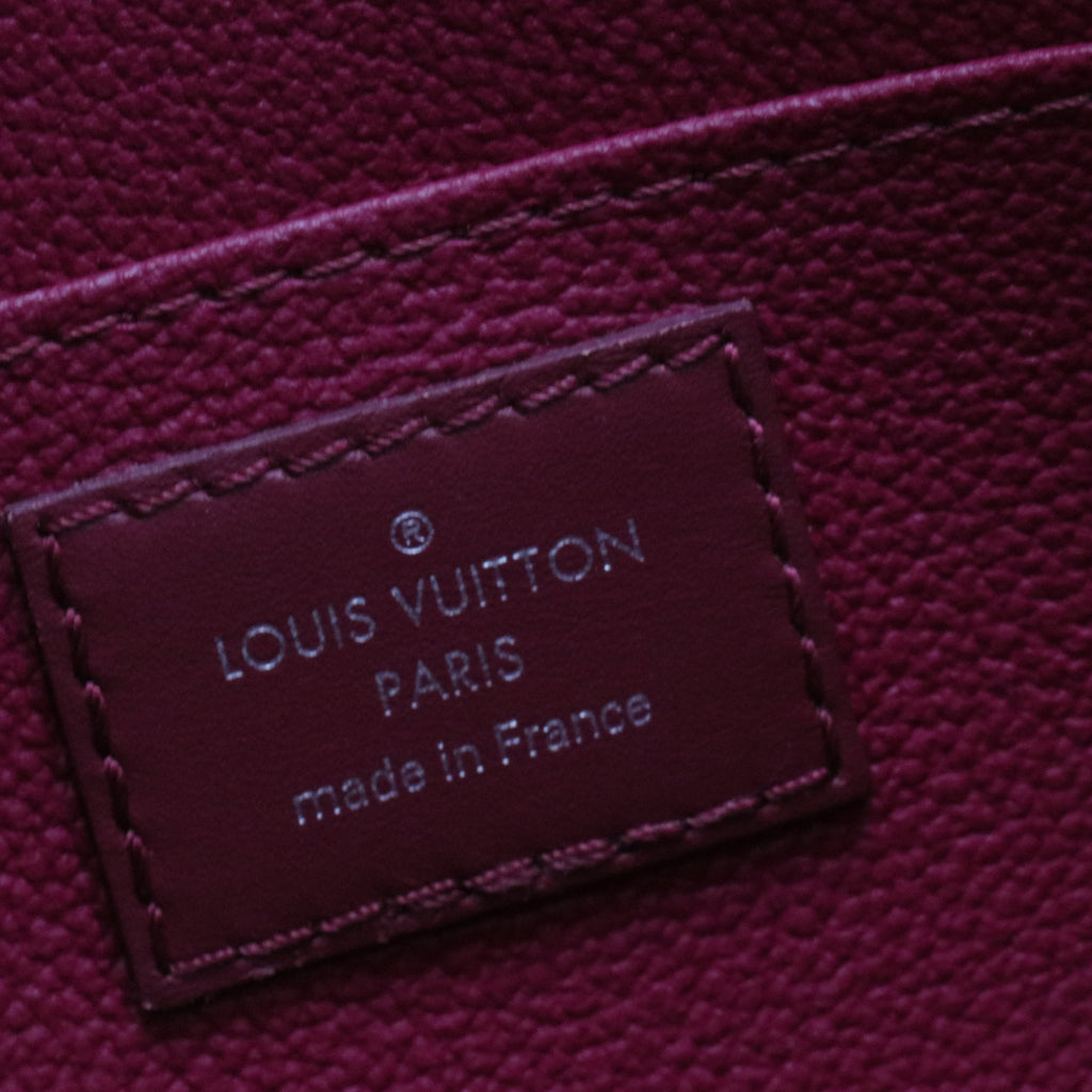 Toiletry Pouch Epi Leather 26