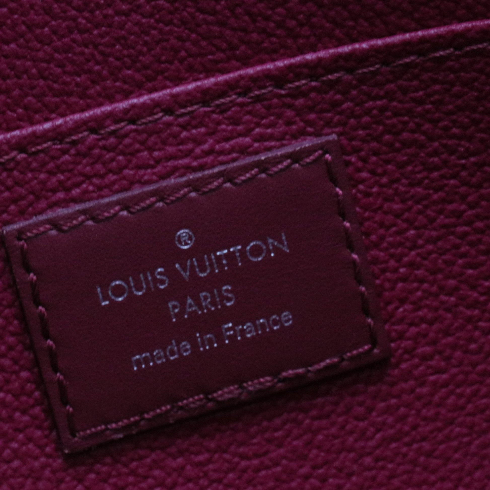 Toiletry Pouch Epi Leather 26