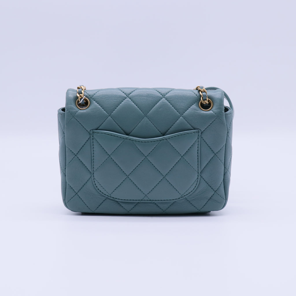 Chanel  2022 Square Mini Flap Bag twins B22125