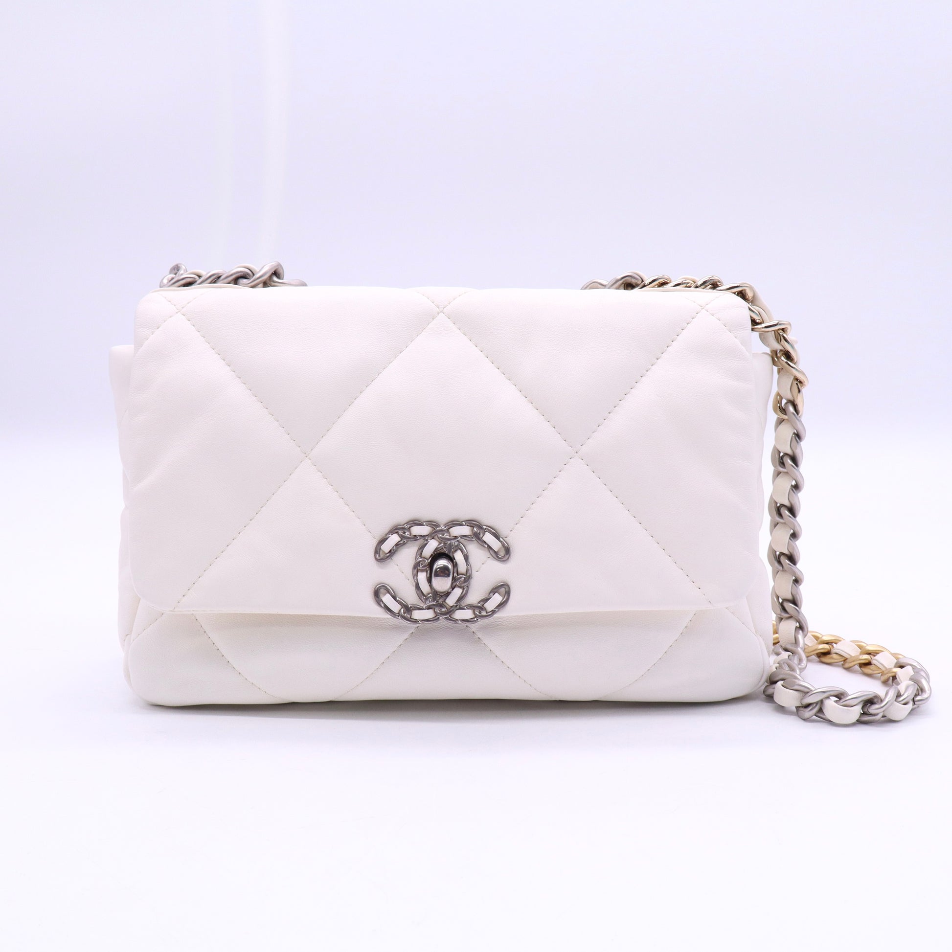 19 Flap Bag Quilted Leather Medium twins LDJ3573