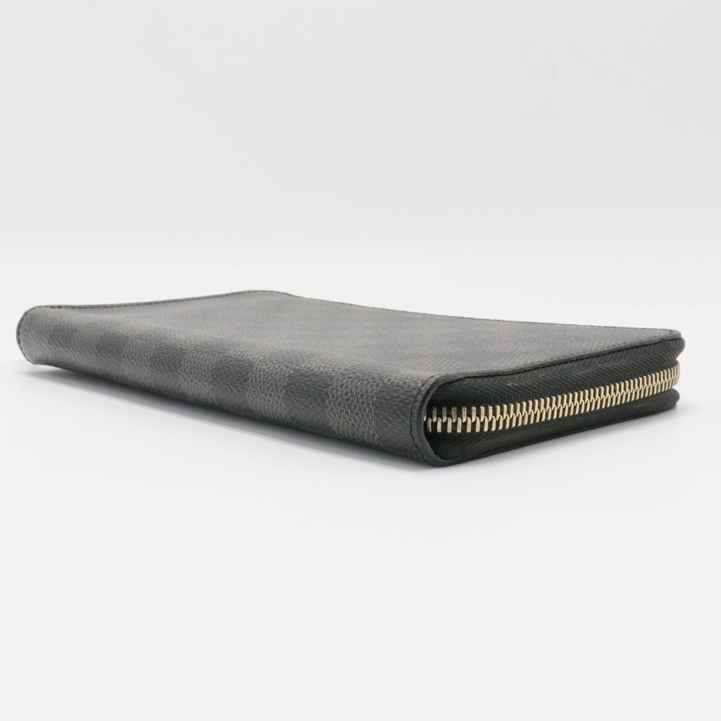 Damier Graphite Pattern Zippy Organizer Wallet