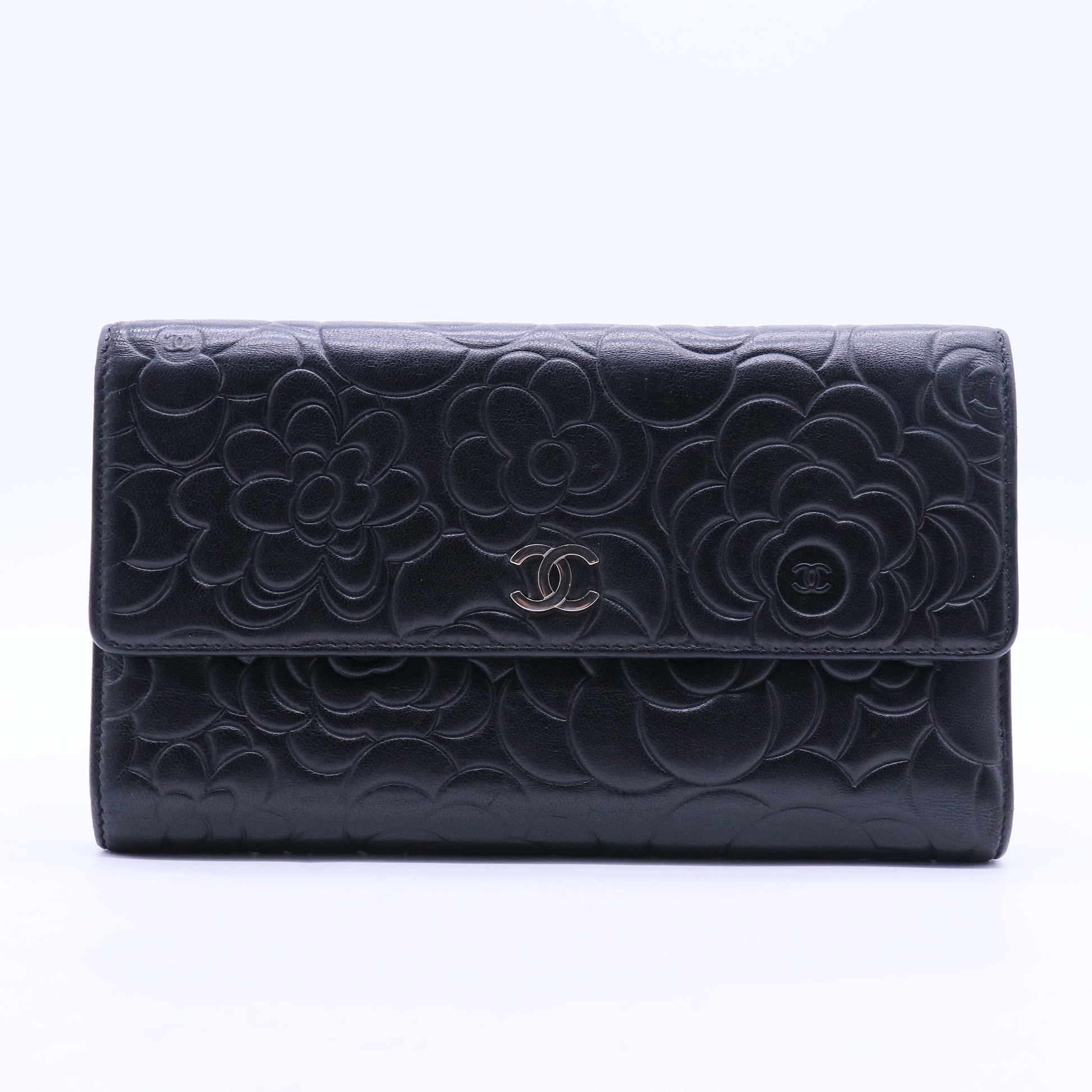 Lambskin Camellia Embossed Large Flap Wallet Black W20292