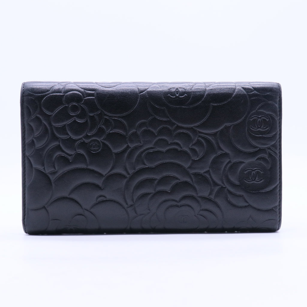 Lambskin Camellia Embossed Large Flap Wallet Black W20292