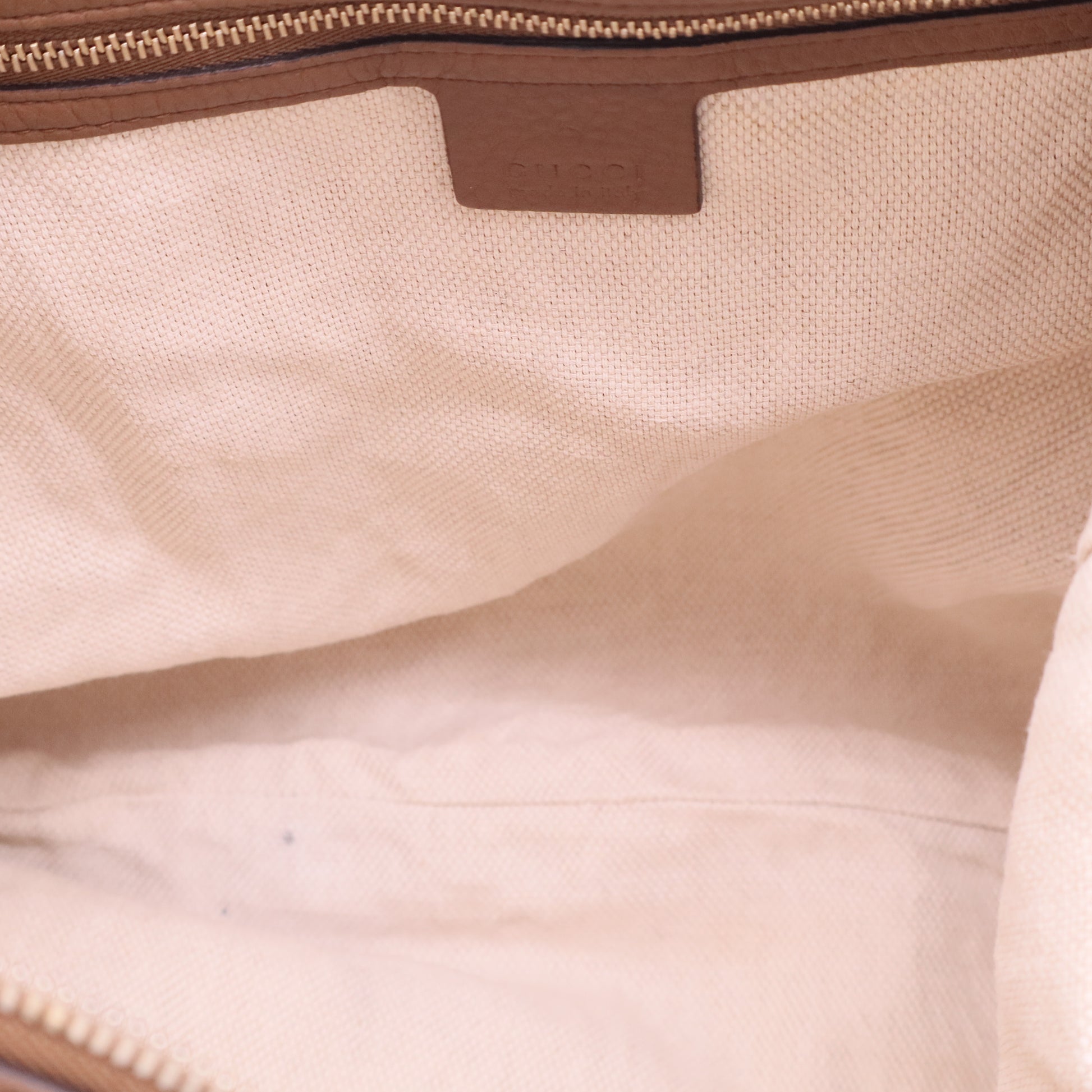 Interlocking G Medium Soho Chain Hobo Twins LDJ2051