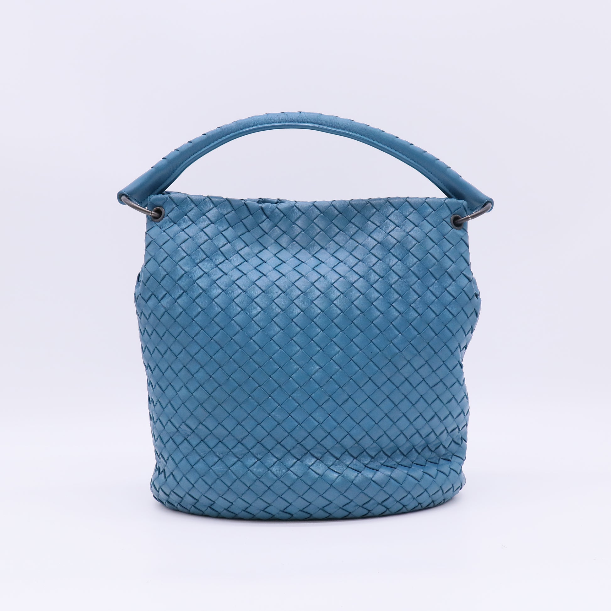 Bucket Bag Intrecciato Nappa Small B23936
