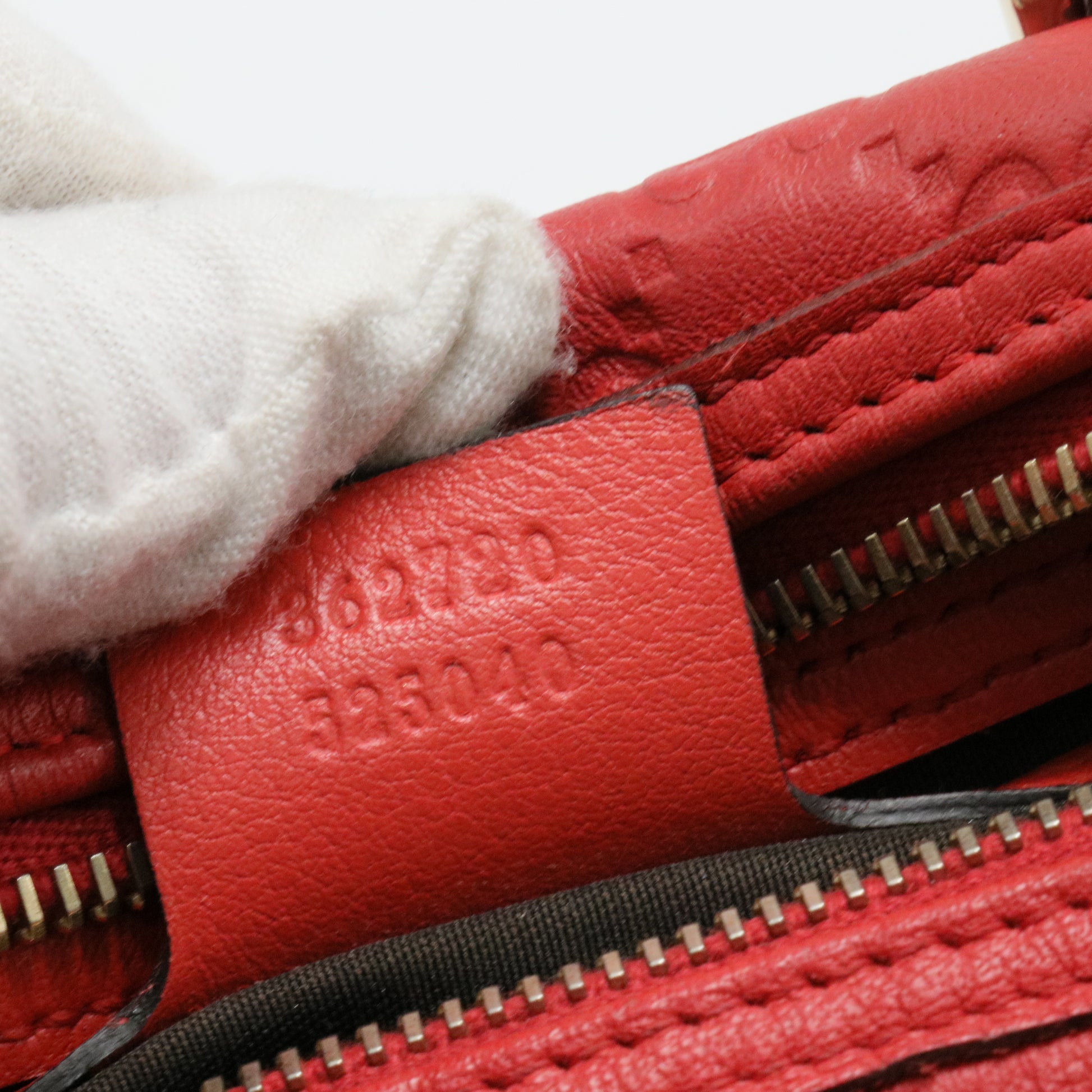 Joy Boston Bag Guccissima Leather Medium