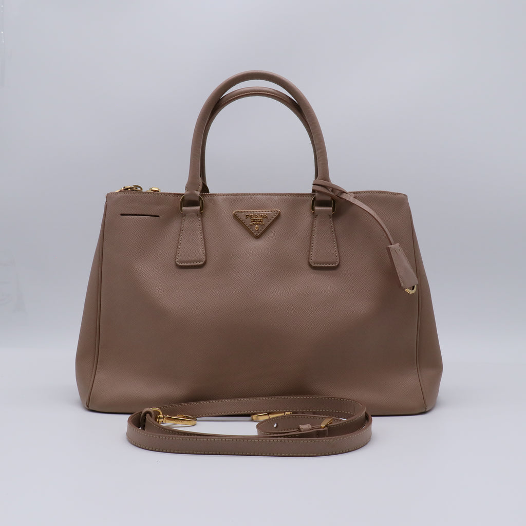 Saffiano  Medium Galleria Double Zip ToteB21481
